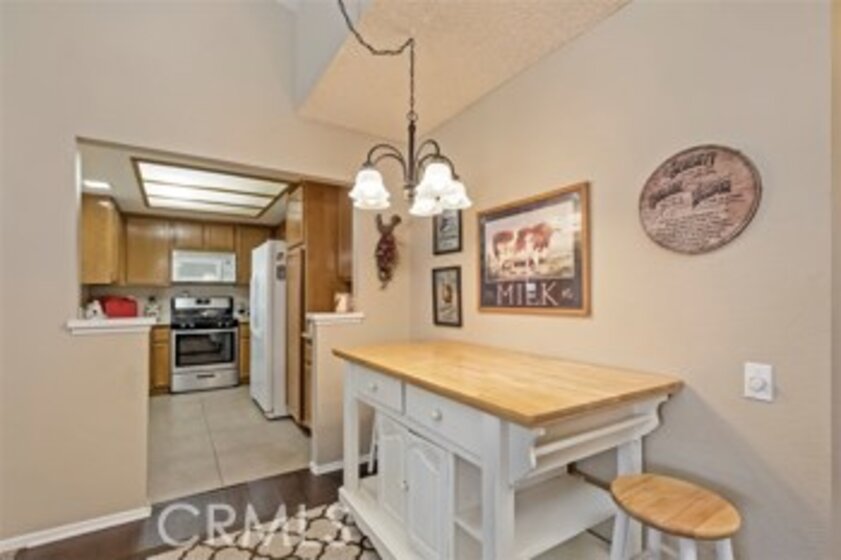 42423 Agena Street Photo