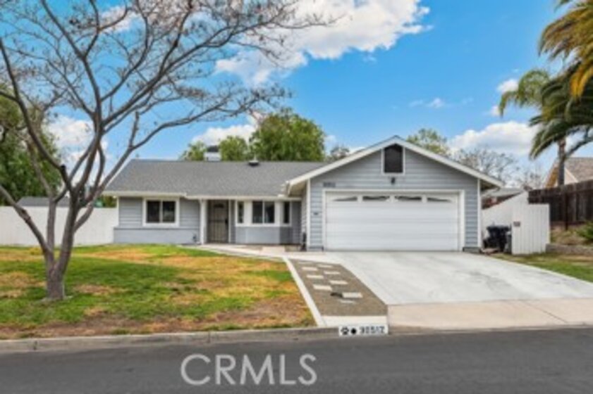 30512 Milky Way Drive Photo